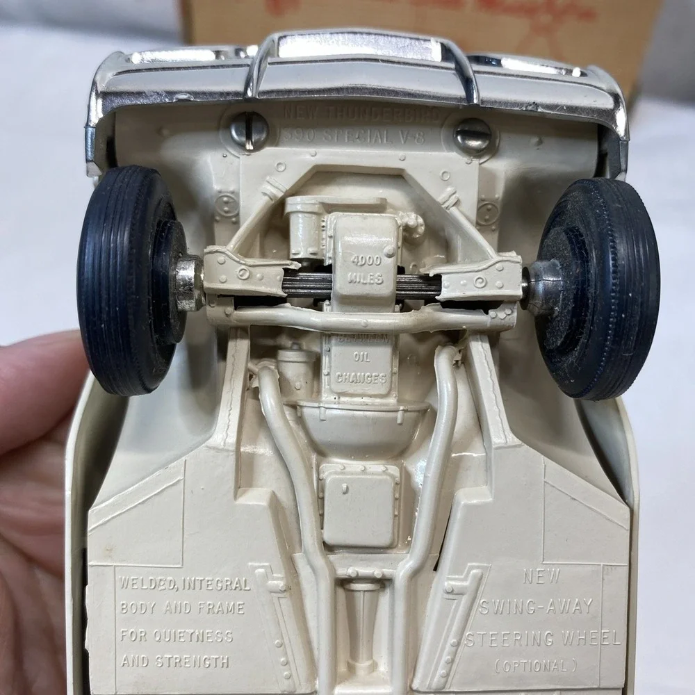 Vtg 1961 Ford Thunderbird Dealer PROMO 1/25 Orig Box T-bird‎ Crème Hardtop 2DR